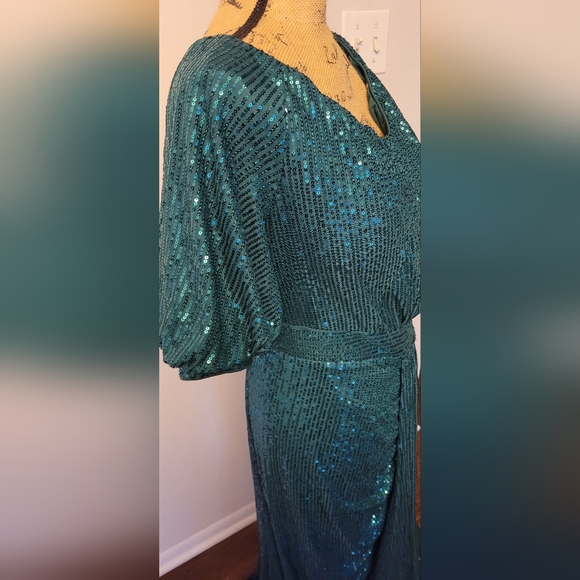 Green Sequin Gown - Picture 4 of 5